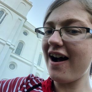 Meet your Posher, Anessa